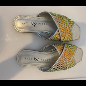 KATY PERRY SILVER SANDAL